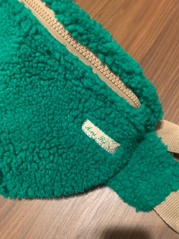 Bum bag i grøn teddy billede 2