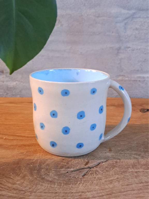 Koppen kan indeholde 350 ml.