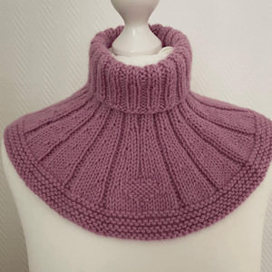 Printet opskrift: Hjertet på rette sted LIGHT 2023 - halsedisse (voksen) – produktbillede