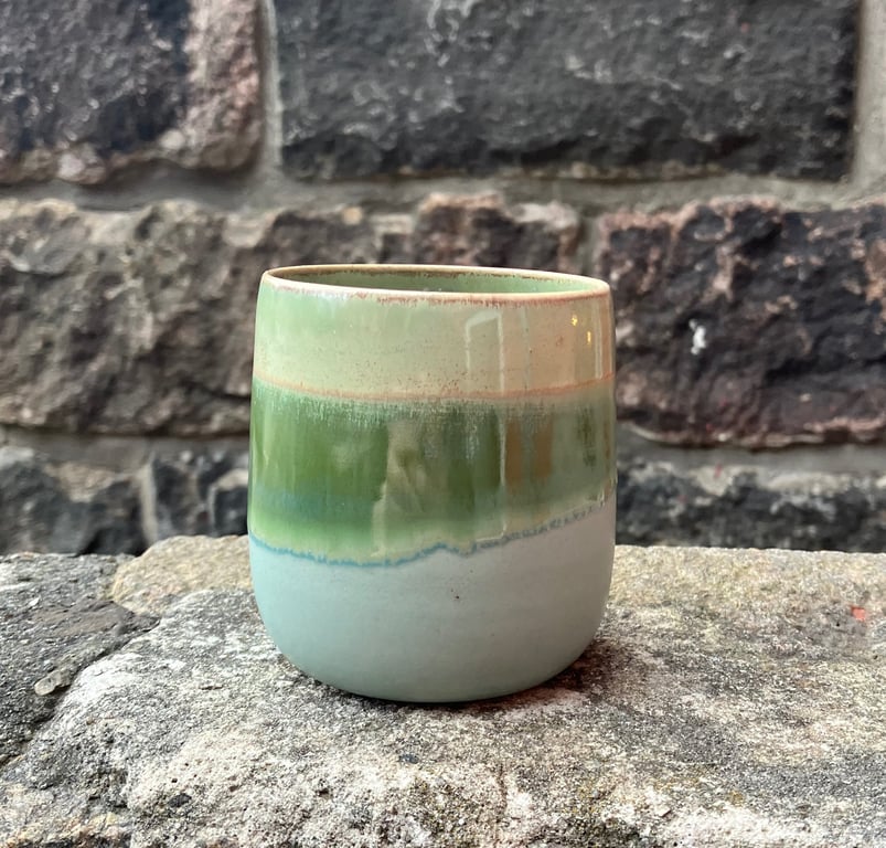 Hånddrejet kop billede 5