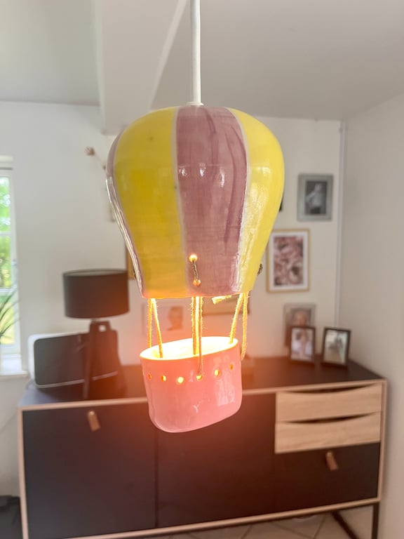 Luftballon gul/ lilla