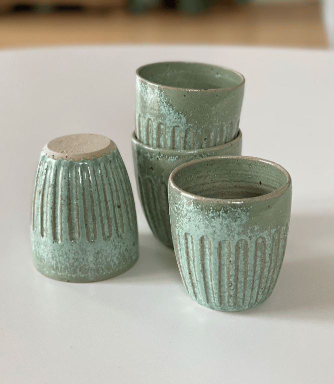 Krus m. riller, lavaler, kobbergrøn billede 2