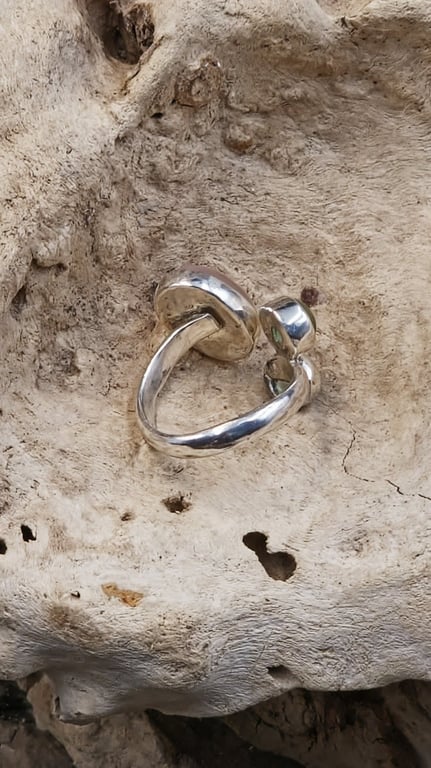Rosakvarts og turmalin ring billede 2