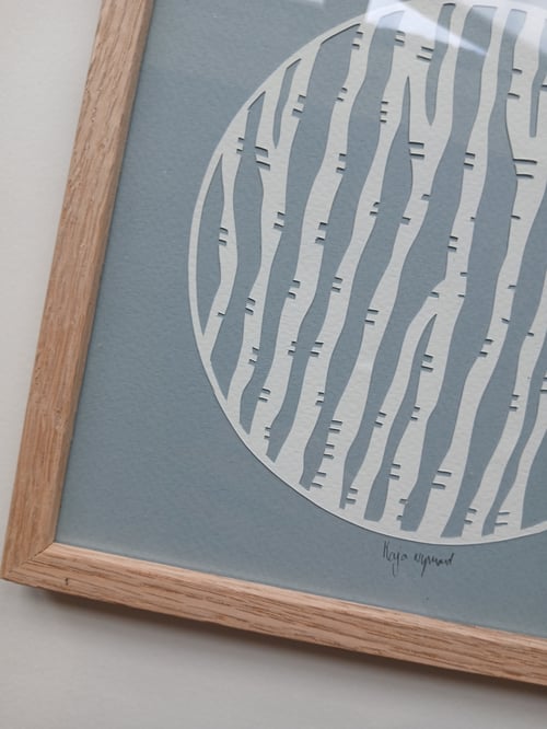 20x20cm papercut, dueblå, Indrammet