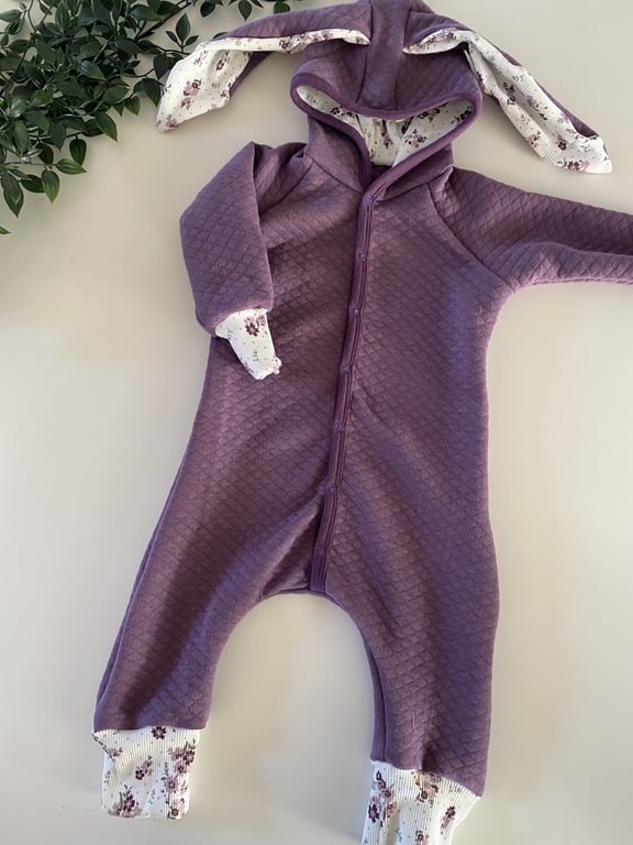 Heldragt med kaninører str. 74