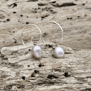 Rosa snabel ørekroge. – produktbillede