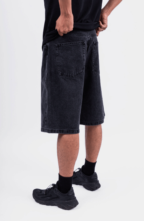 ÜBER Skateboards, Baggy Shorts, Black Denim, Str. S (2)