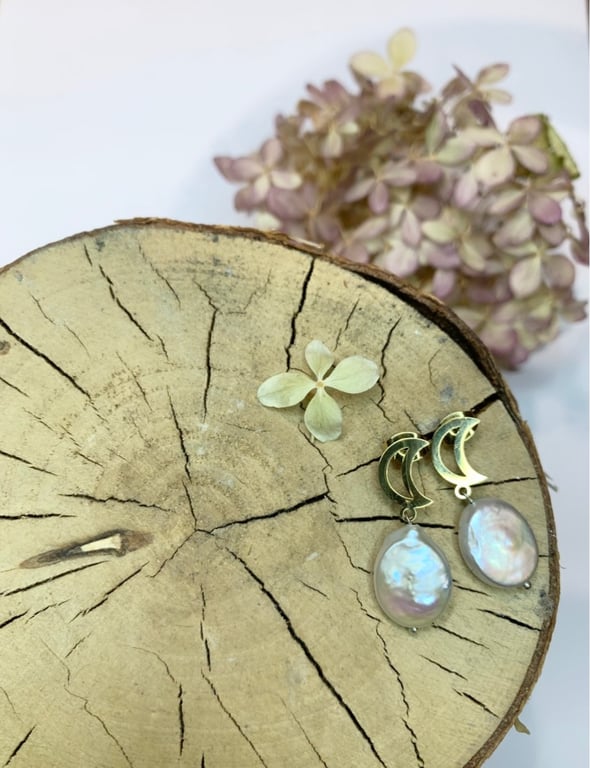 Moonlight ørestikker