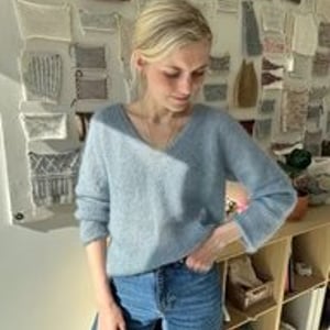 Opskrift: KUMULUS BLUSE fra PetiteKnit – produktbillede