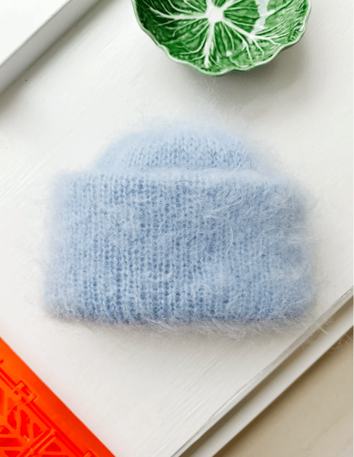 Kit: Fat Fur Hat i Bella by Permin garn