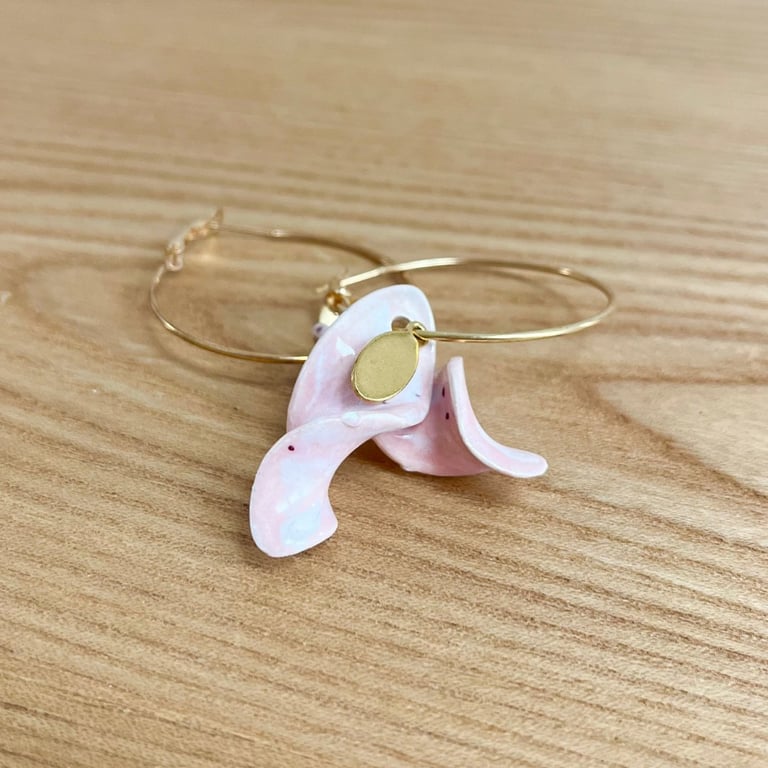 Snoede rosa øreringe