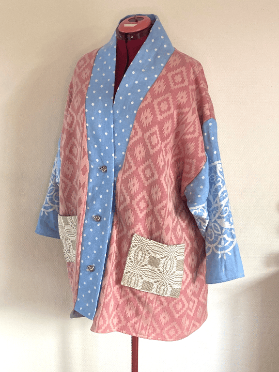 Oversize jakke i forårsfarver billede 2