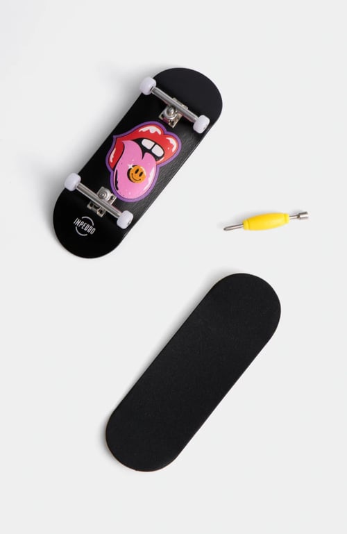 Inpeddo Fingerboard, 3rd Gen, Happy Mouth - 34mm (3)