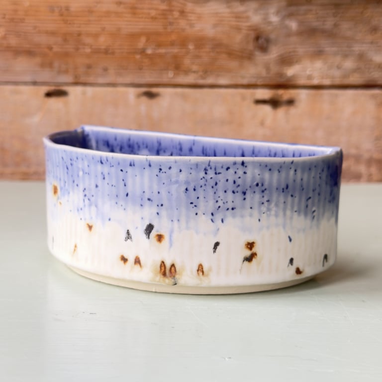 Bare en halv skål slik billede 3