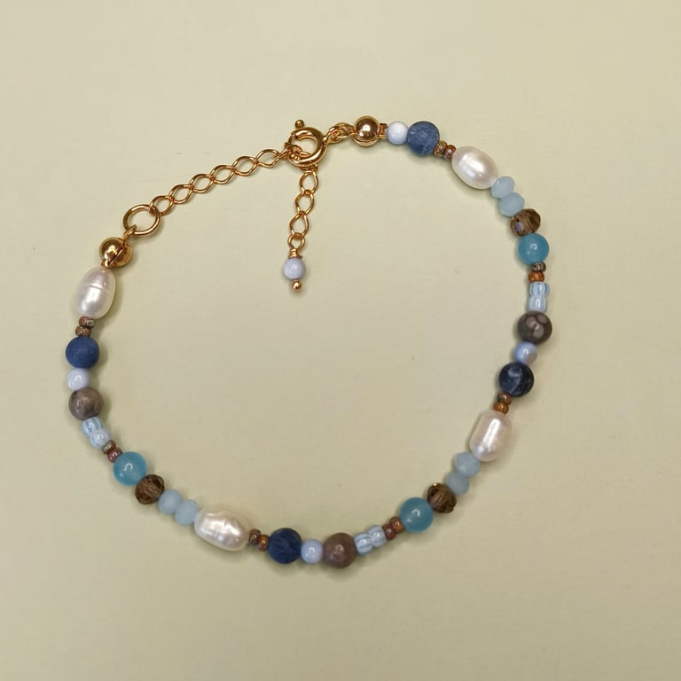 Armbånd i blå nuancer