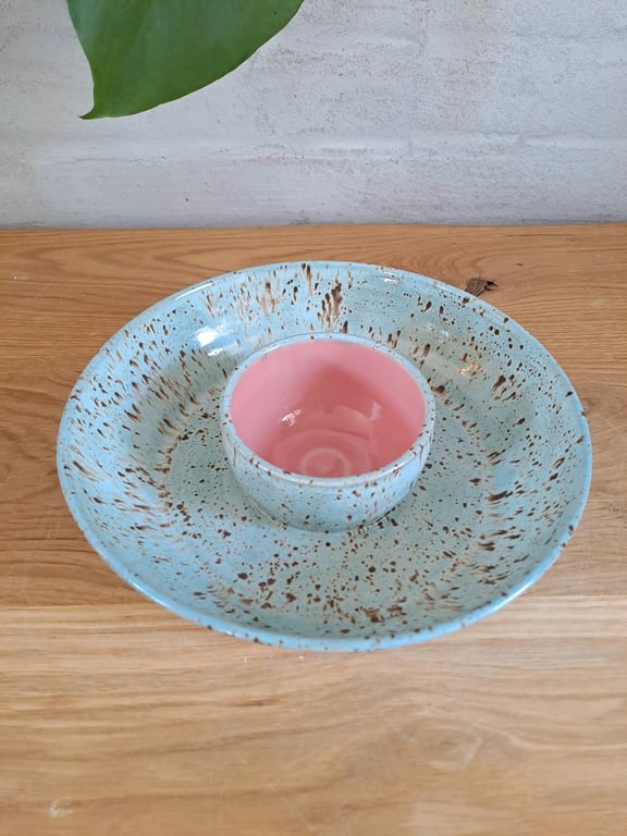Snackskålen er 21 cm i diameter og 5 cm høj billede 2