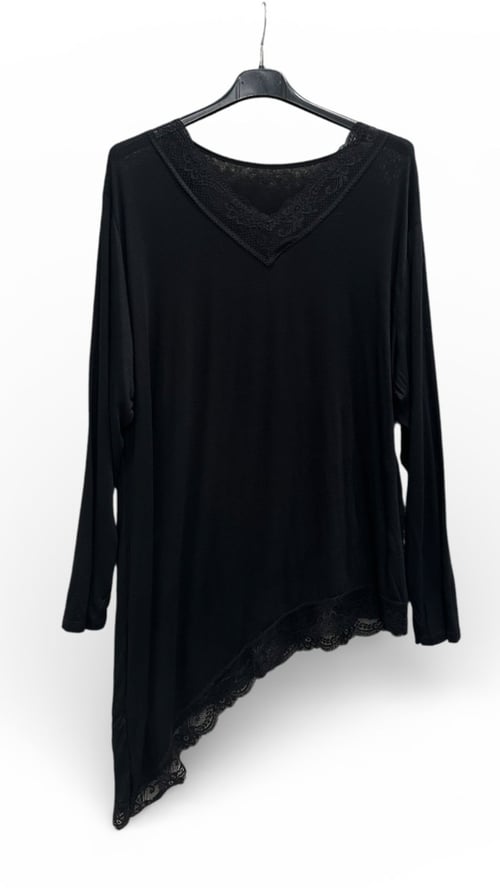 Janne basic blouse. Black. Onesize str. 36-46. (2)