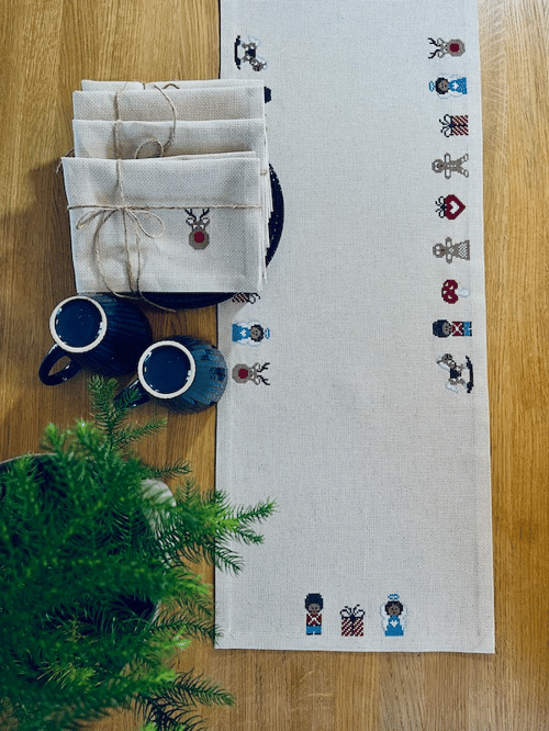 Juleløber Gingerbread 2030-3 Str. 30 x 100 cm.