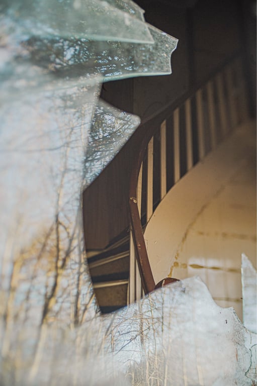 Broken home - fotokunst