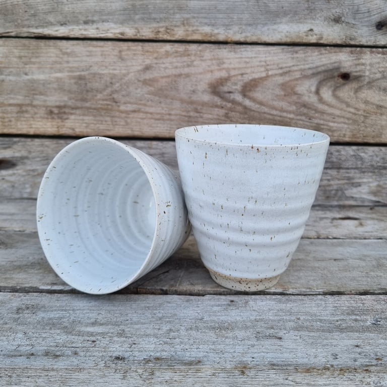 V kop hvid med nister billede 2