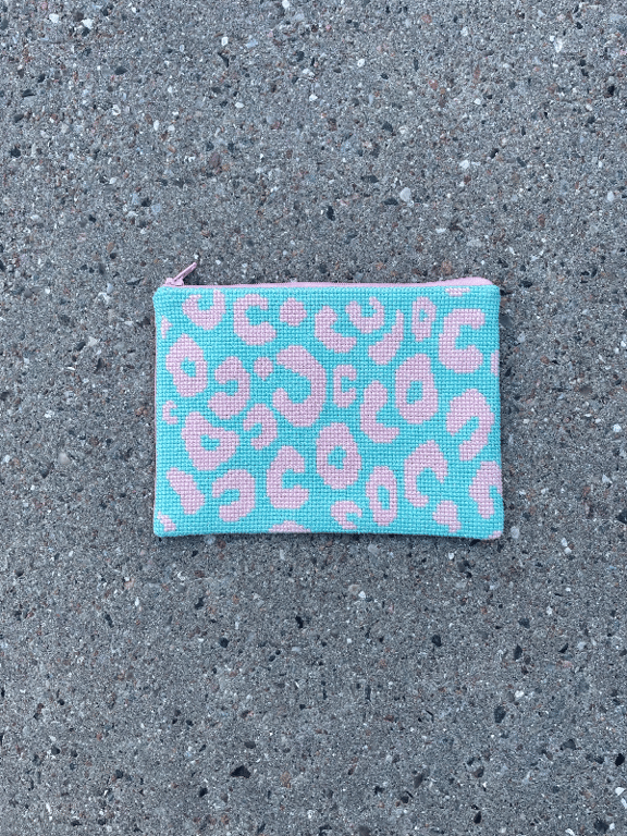 My Little Leo clutch 2022-8 Str. 13 x 19 cm.