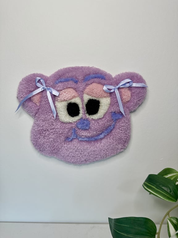 Tuftet Sløjfe Bodil som vægophæng i 100% uld – Håndlavet til børneværelset  billede 3