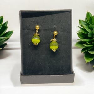 Grønne øreringe  – produktbillede