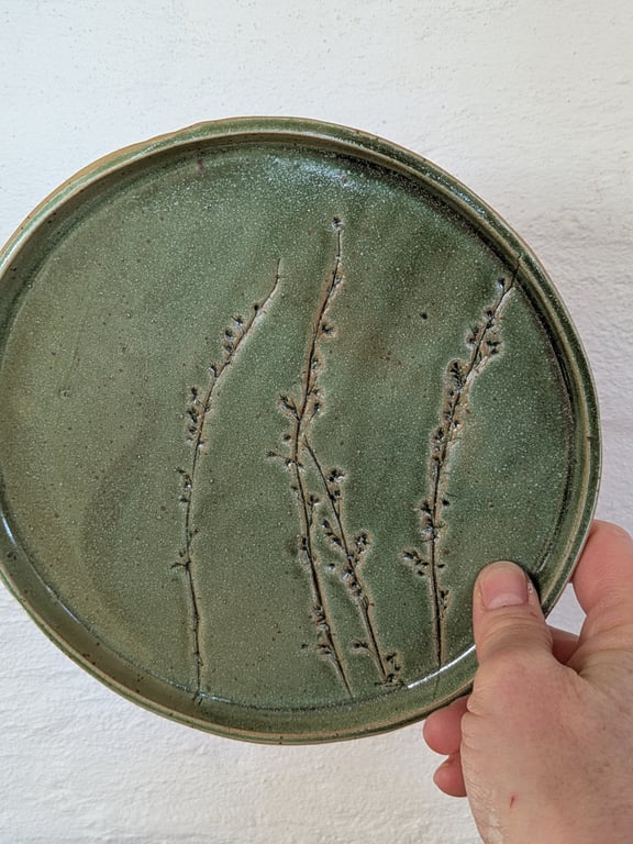 Frokosttallerken med strandplante 