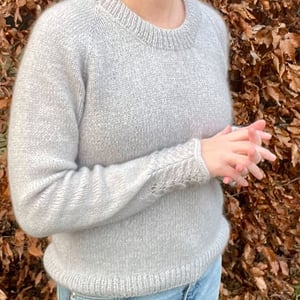 Asta Sweater strikkeopskrift – produktbillede
