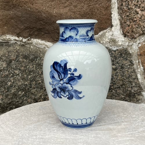 Trankebar vase (2)
