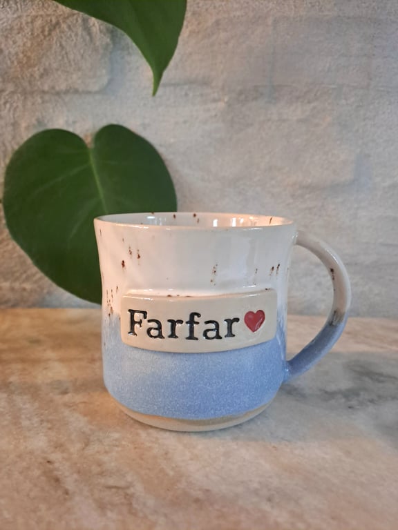 Farfar koppen kan indeholde 300 ml.