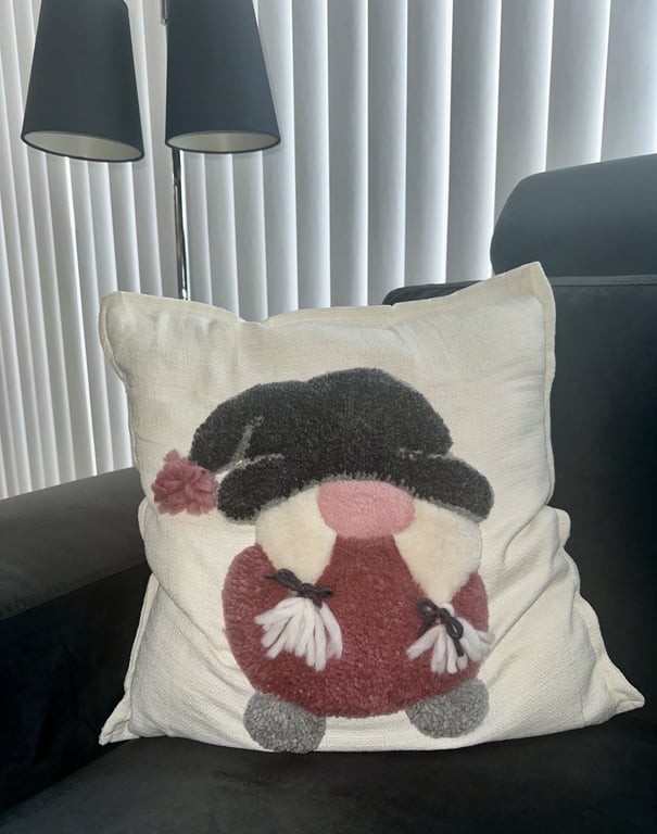 Julepudebetræk med tuftet nisse.  billede 5