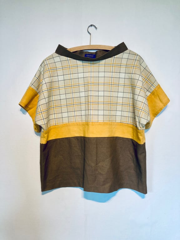 Trine-bluse med tern