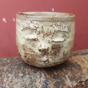 Kyssende ansigtskop uden hank  – produktbillede