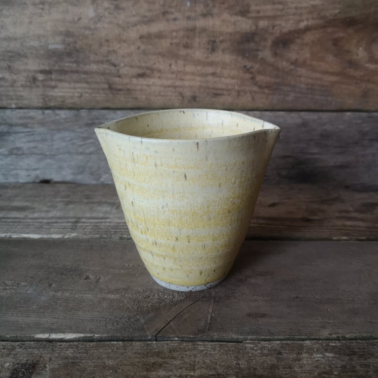 Fløde/mælke kande, gul " Citron formet" 