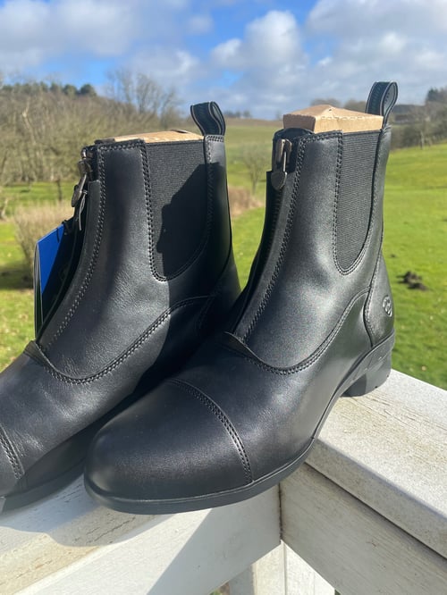 Ariat/ Haritage IV Zip Paddock (2)