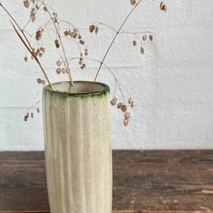 Vase, hvid aske – produktbillede