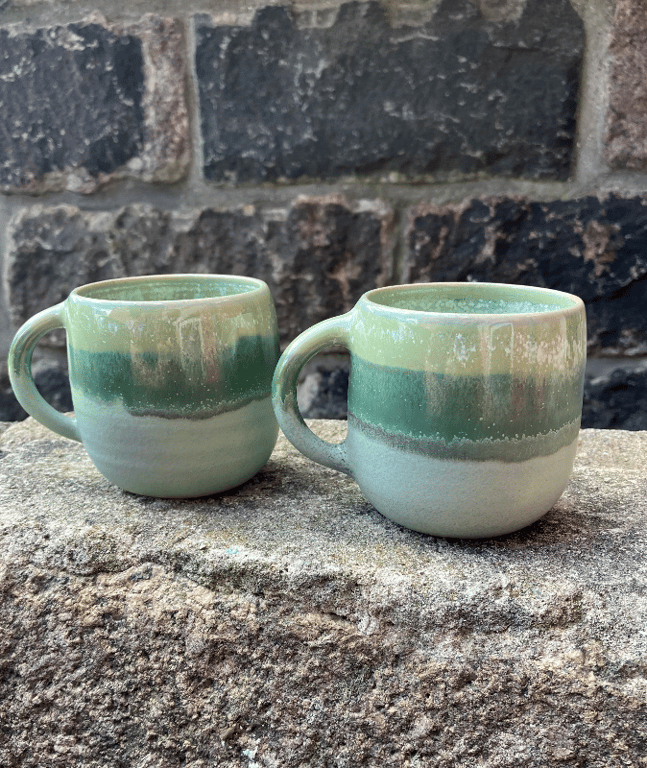 Hånddrejet kop med hank  billede 3