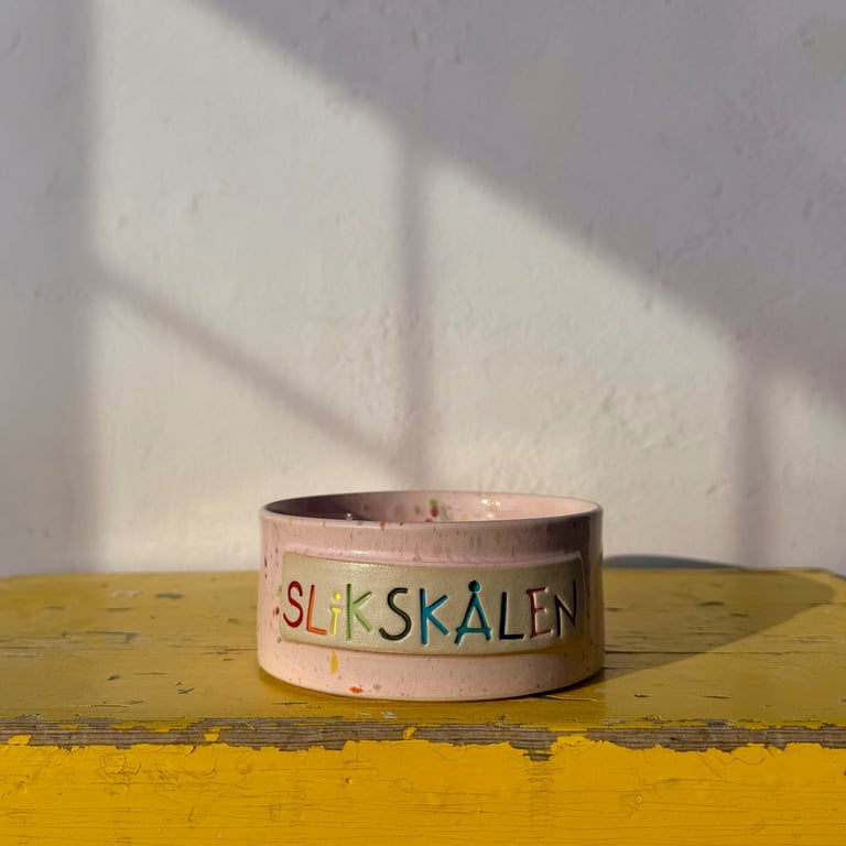 Slikskålen mini lyserød sprinkle 