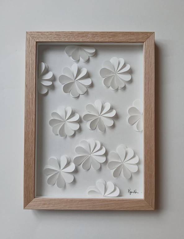 A4, 3D papirværk, hvid, indrammet