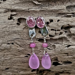 Pink party ørestikker – produktbillede