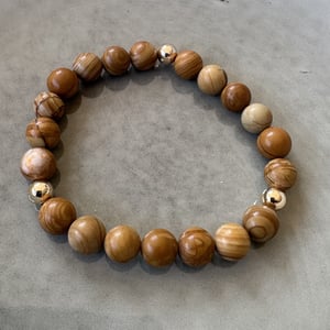 Gul træ jaspis armbånd 8mm – produktbillede