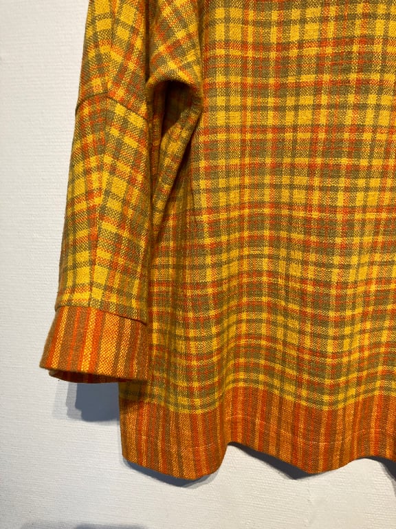 Trine-bluse i orange tern billede 5