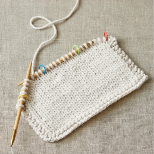 Tilbehør: CocoKnits - Små Colored Ring Stitch Markers (3)