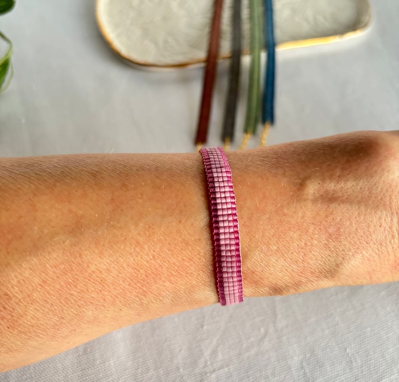 VÆVET JAPANSK ARMBÅND ROSA