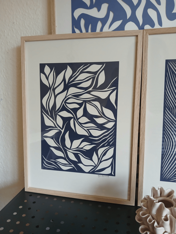 A3 papercut, ultra marineblå, Indrammet billede 4