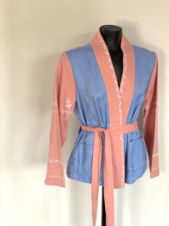 Kimonoinspireret bindebluse billede 2