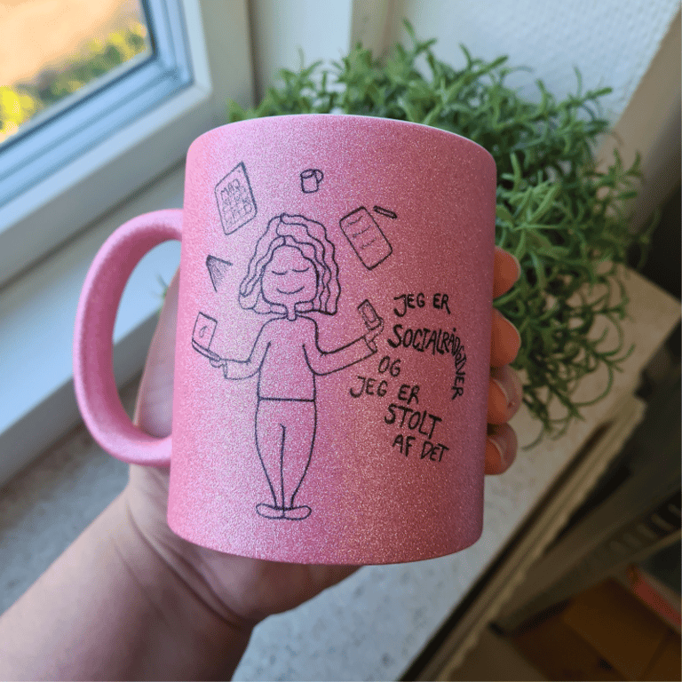 Krus: Jeg er socialrådgiver og jeg er stolt af det Pink Glimmer billede 2