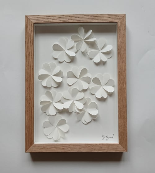 A4, 3D papirværk, hvid, indrammet