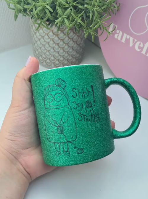 Krus: shhh jeg strikker Grøn Glimmer